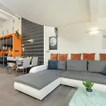 Apartament Przyszlosci, 2 Sypialnie W Krakowie By Noclegi Renters