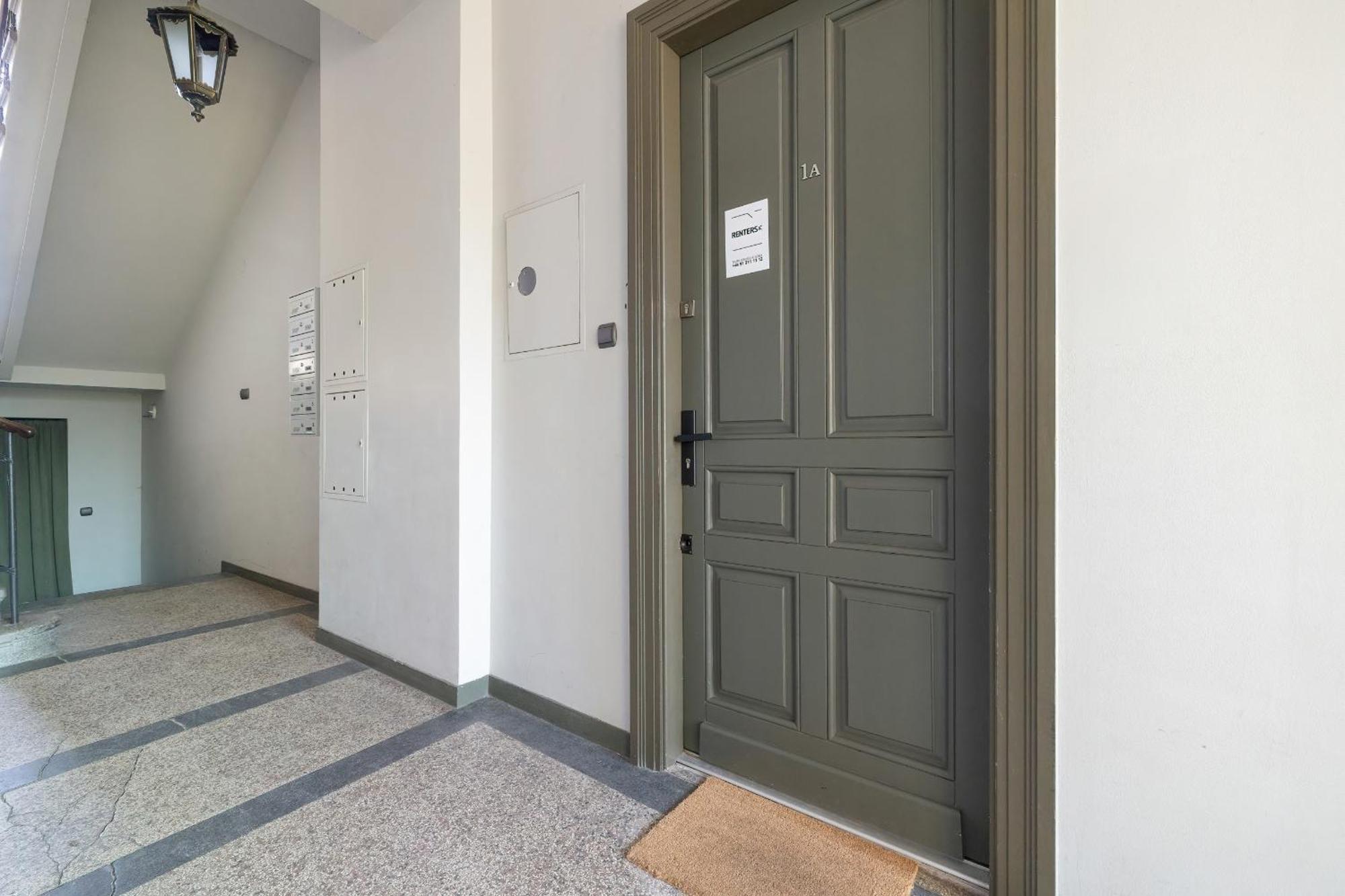 Apartament Przyszlosci, 2 Sypialnie W Krakowie By Renters Krakau