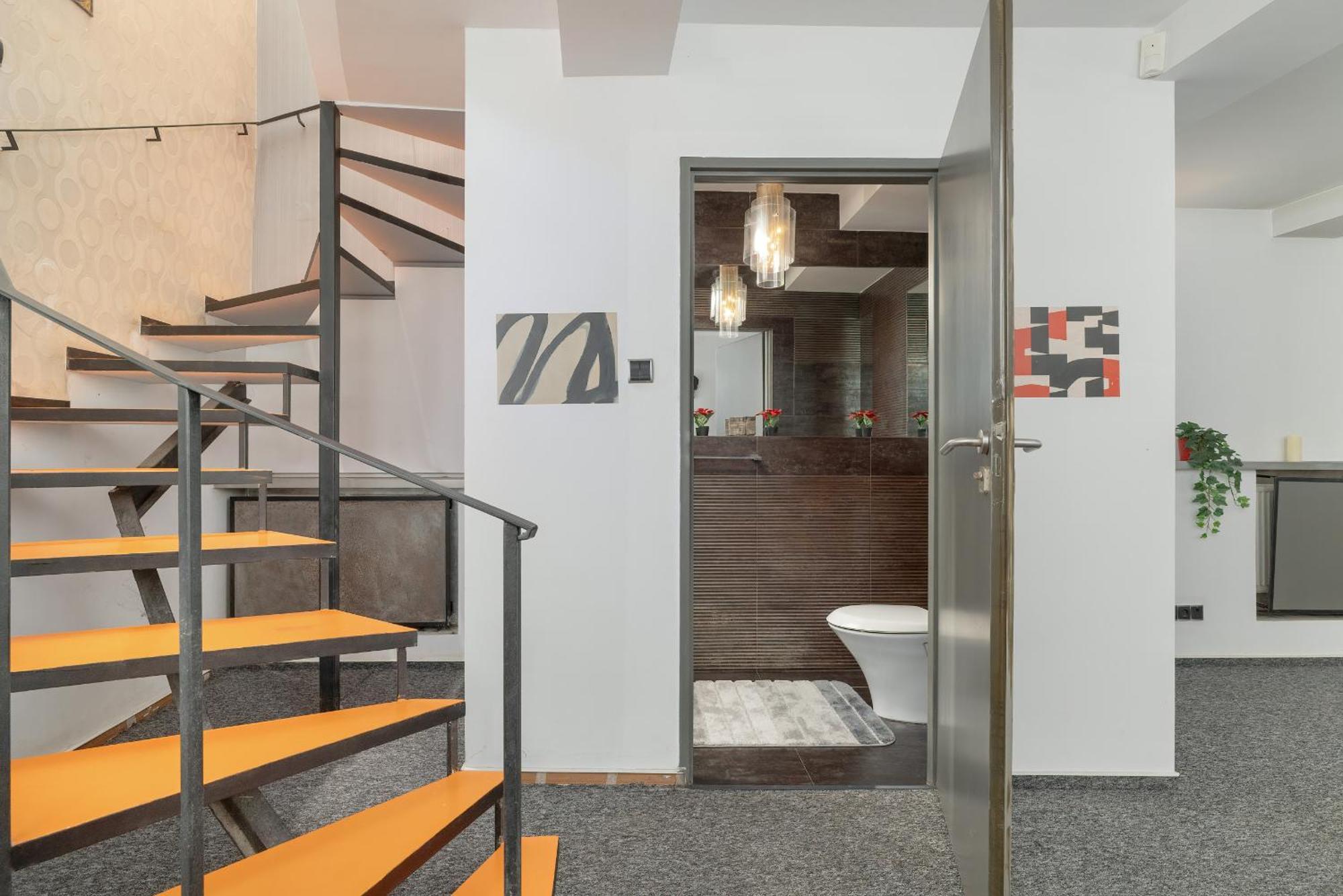 Apartament Przyszlosci, 2 Sypialnie W Krakowie By Renters * Krakau